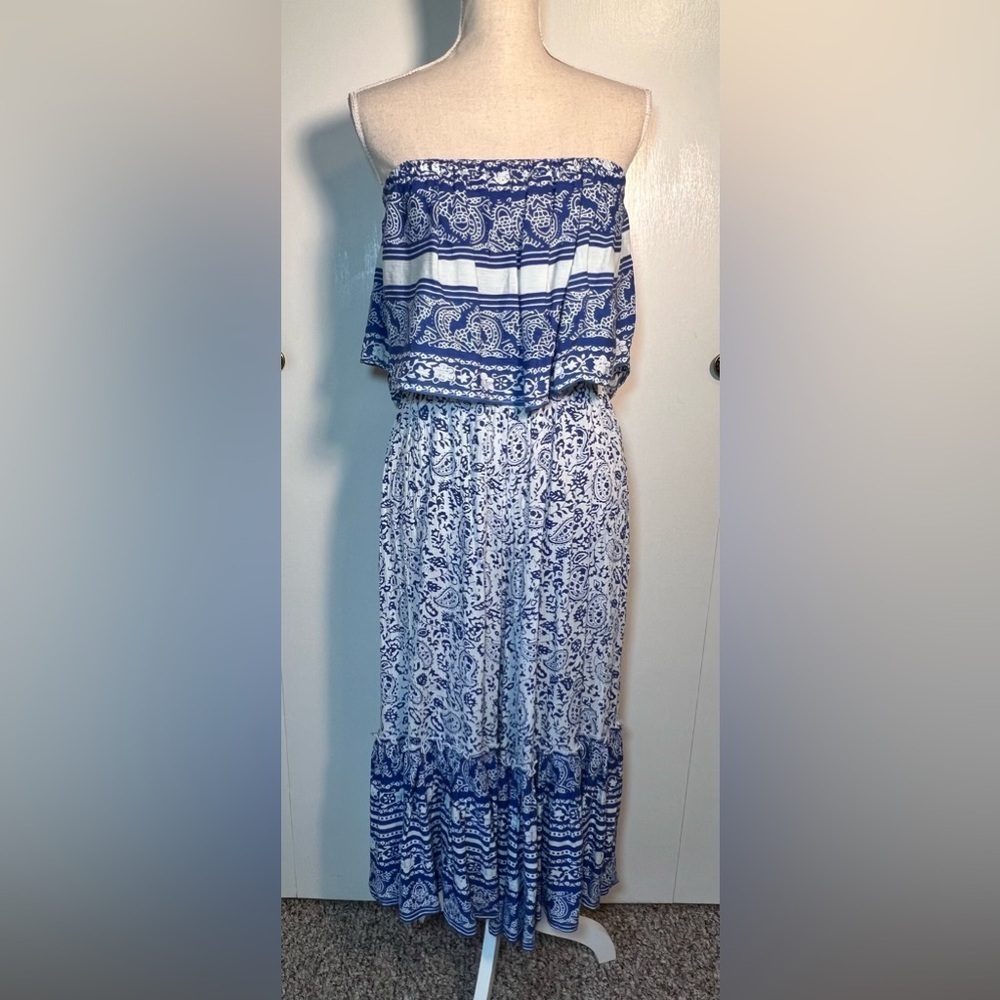Chelsea Taylor Wide-Leg Strapless Jumpsuit – Size M Blue & White Print - Picture 2 of 9